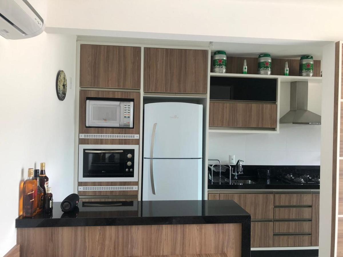 Апартаменти Lindo Apartamento Praia De Palmas Говернадор-Селсу-Рамус Екстер'єр фото
