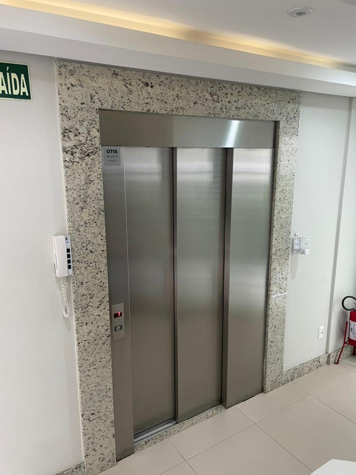Апартаменти Lindo Apartamento Praia De Palmas Говернадор-Селсу-Рамус Екстер'єр фото